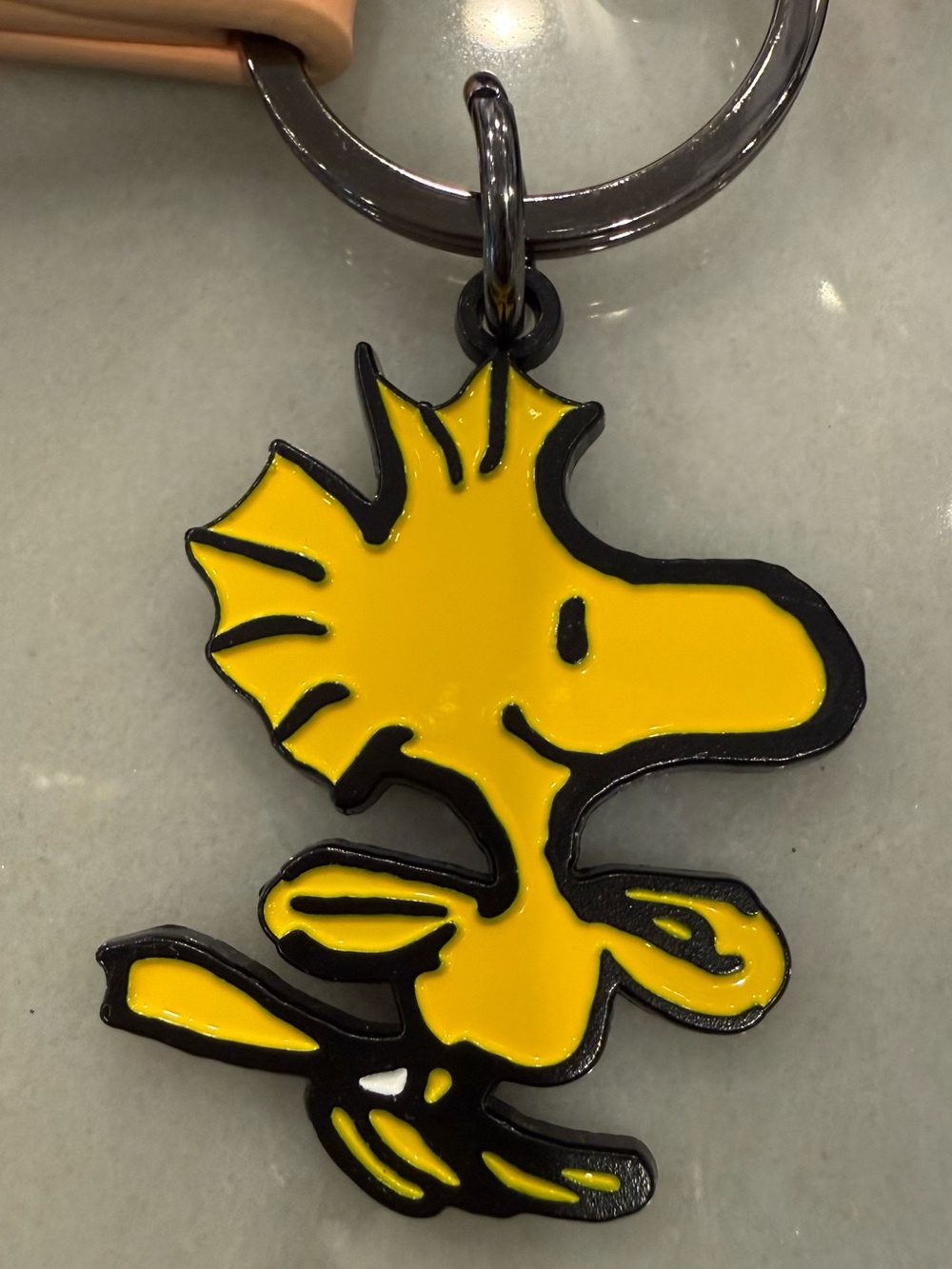 🎃 NWT Peanuts x Starbucks 🎃
Limited Edition Snoopy Keychain/ Bag Charm - Picture 10 of 11